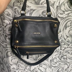 Givenchy medium black Pandora